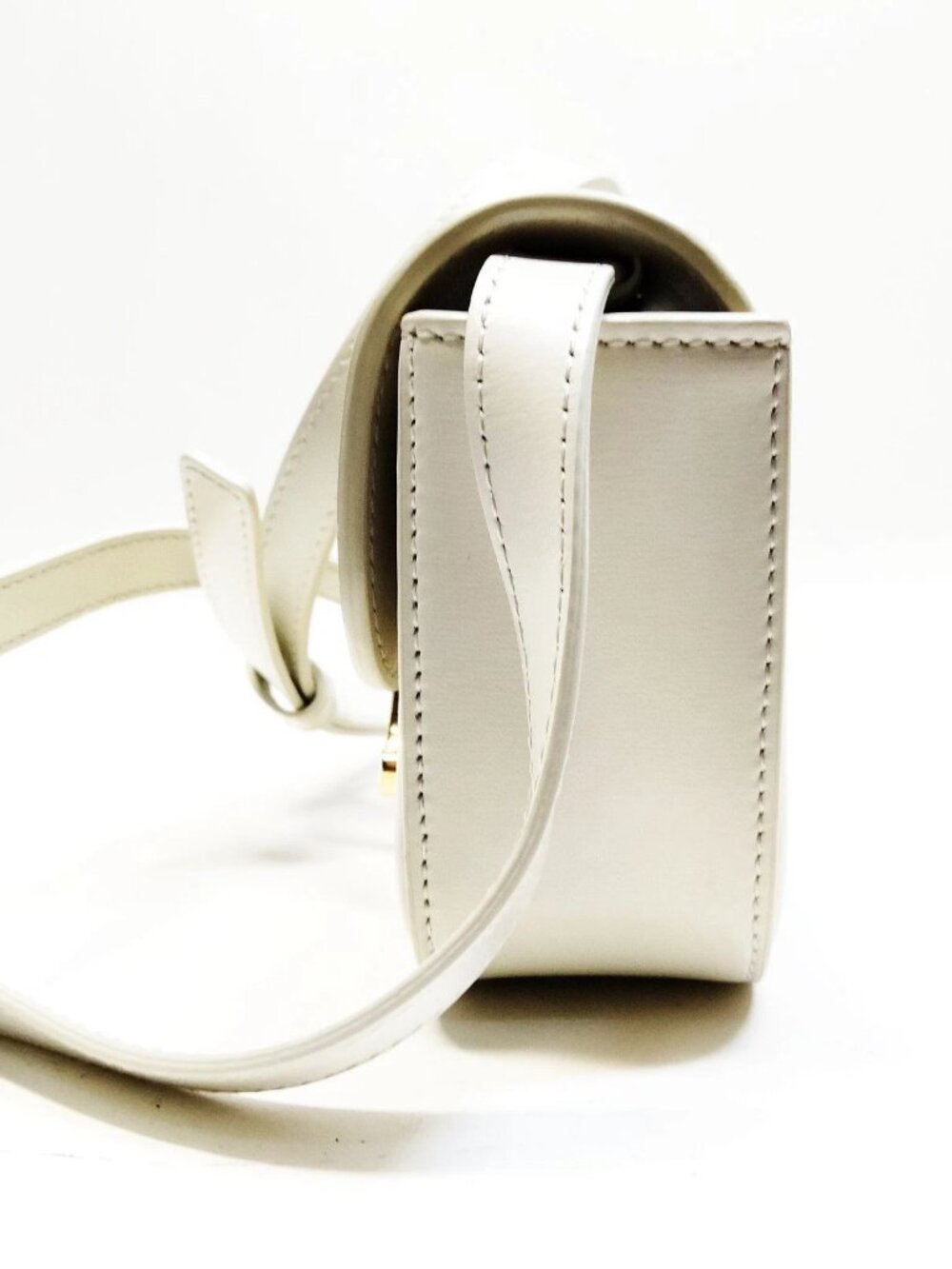 Authentic Celine Triomphe Small Shoulder Bag White Leather Gold Logo Crossbody - Picture 4 of 16